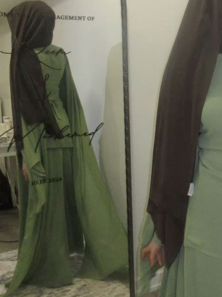 Pistachio Green Cape Tunic Set